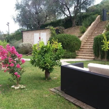 Курортный комплекс Le Residenze Degli Ulivi 3*