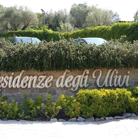 Le Residenze Degli Ulivi Курортный комплекс